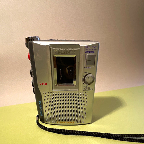 Sony tcm 200dv handheld - sony, tcm-200dv