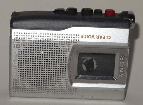 Sony handheld cassette - handheld,